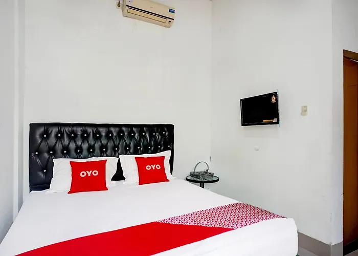 Spot On 93947 Bahagia Guest House